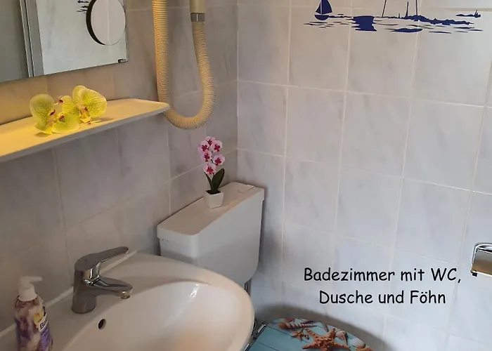 103 Im Haus Seehuette Direkt Am In Duhnen Mit Seesicht In Der Ferne *